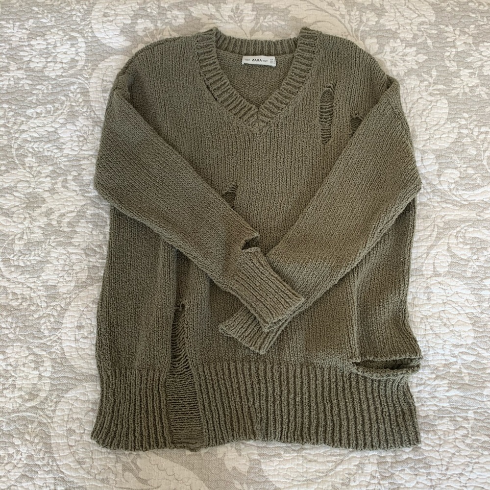 Zara Knit Over-sized Distressed Sweater -- Olive